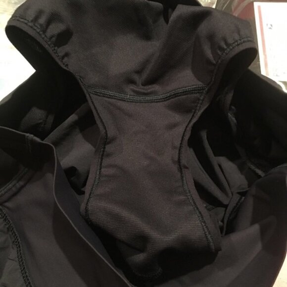 RARE Lululemon Pace Perfect Short 3" Midnight Navy - Picture 7 of 7